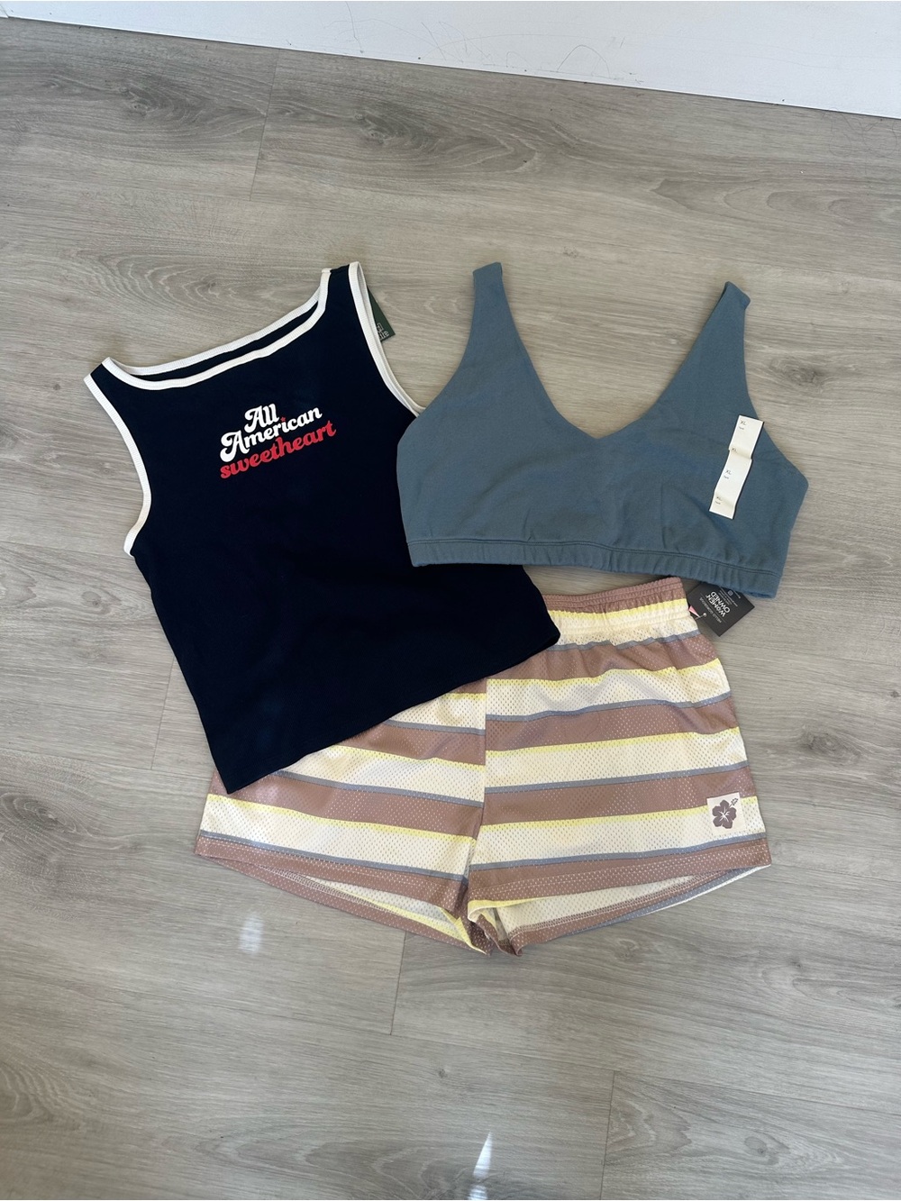 Women’s Target bundle: tank, shorts, bralette. Size XL NWT